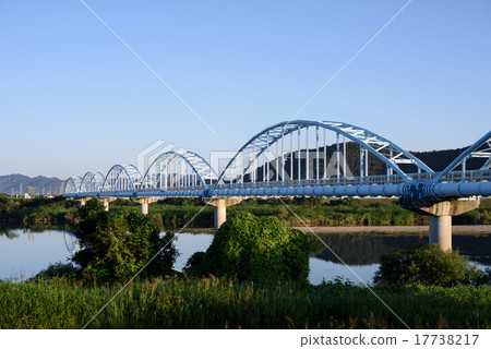Kakogawa and water pipe bridge (Kakogawa city, Hyogo prefecture) Kakogawa and water pipe bridge (Kakogawa city, Hyogo prefecture) 17738217