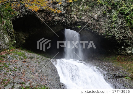 Oketaki Oketaki 17743936
