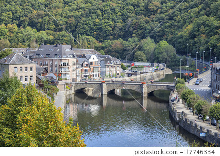 Bridge over the rive Ourthe in La Roche-en-Ardenne 17746334