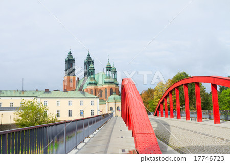Bridge and gothic cathedral church , Poznan Bridge and gothic cathedral church , Poznan 17746723