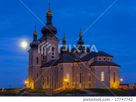 The Cathedral of the Transfiguration 17747742
