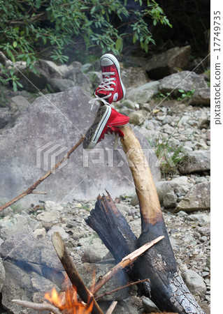 Landscape to dry shoes ② Landscape to dry shoes ② 17749735