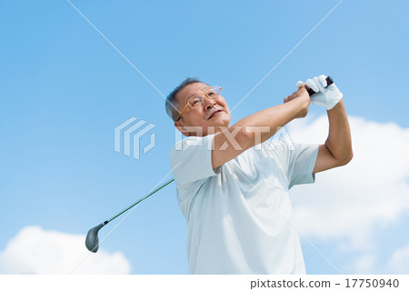 Senior couple image 17750940