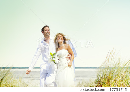 Couple Romance Beach Love Marriage Concept 17751745