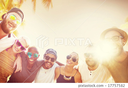 Friends Friendship Leisure Vacation Togetherness Fun Concept 17757582