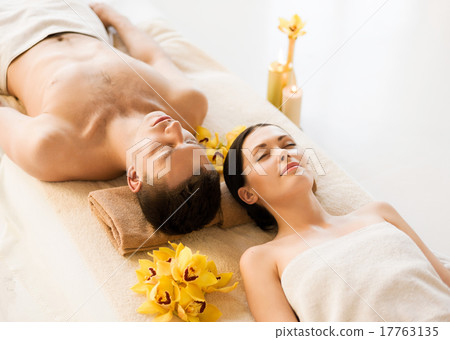 couple in spa couple in spa 17763135