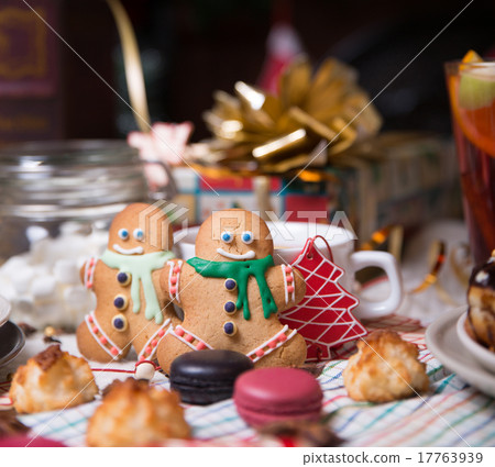 christmas sweets christmas sweets 17763939