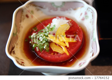 Japanese food 17764152
