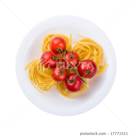 Plate of pasta with tomato from above isolated 17771521