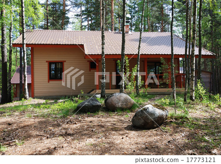 cottage cottage 17773121