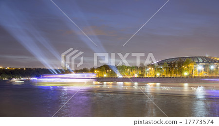 Embankment  Moskva River and Luzhniki Stadium 17773574