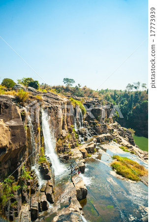 Pongour waterfall, Vietnam 17773939