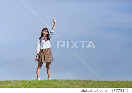 Refreshing blue sky and energetic school girls Refreshing blue sky and energetic school girls 17775342