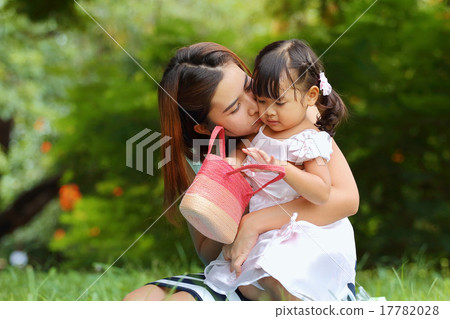 Asian family 17782028