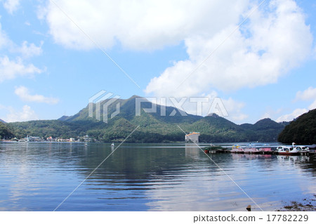 Lake Haruna and Sweets Togake 17782229