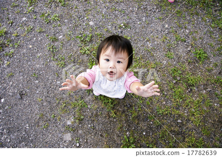 嬰兒傳播雙手 17782639