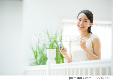 智能手機·小姐 智能手機·小姐 17782850