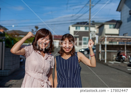 女人兩個膽量構成 17802447