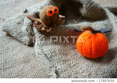 Halloween background, handmade, pumpkin, spider Halloween background, handmade, pumpkin, spider 17807638