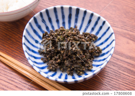 Shiso的鹹水果在真實 17808608