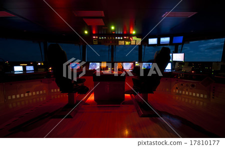 wheelhouse in modern ship 17810177