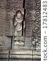Ta Som's devatar 17812483