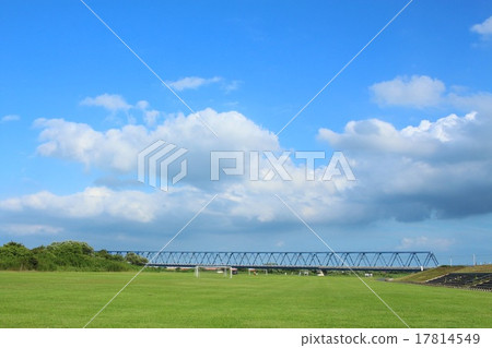 Riverbed Riverbed 17814549