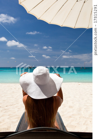 Tropical vacation, White beach Tropical vacation, White beach 17815291