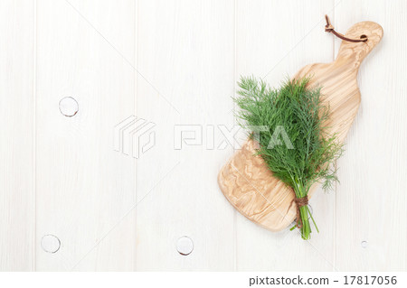 Fresh garden dill 17817056