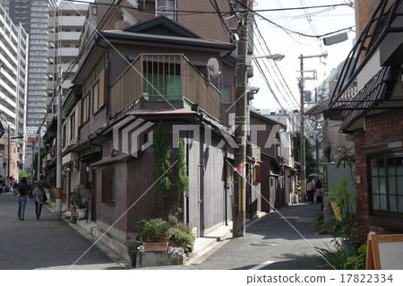 Alley of Nakazaki Town 17822334