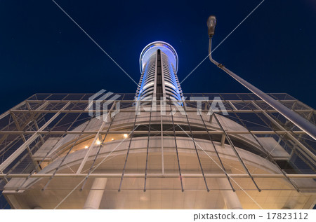 Perspective and underside angle view of modern building skyscrap 17823112