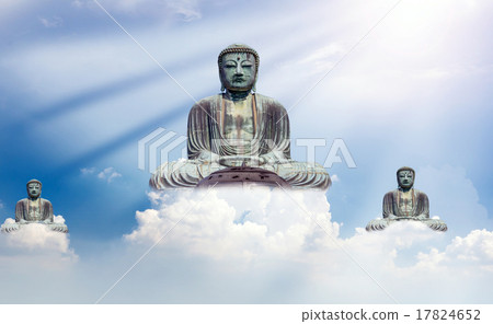 The Big Buddha (Daibutsu) over the cloud and sky 17824652