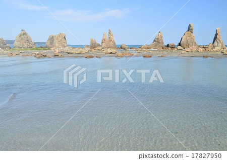 Hashima Rock of Nankin Kushimoto 17827950