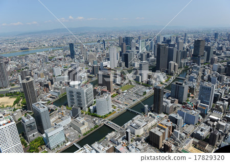 Aerial view of Nakanoshima in Osaka 17829320