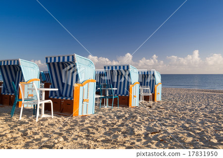 Sunrise on the beach in Binz, Ruegen Island Sunrise on the beach in Binz, Ruegen Island 17831950