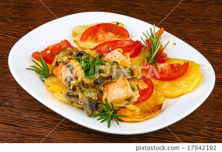 Salmon with grilled vegetables Salmon with grilled vegetables 17842192