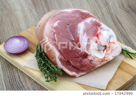 Raw pork knuckle 17842990