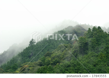 一座雲在山上 17843555
