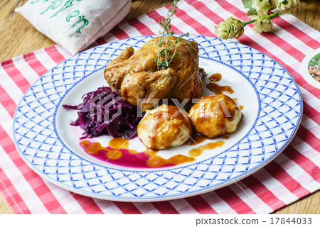 roasted chicken with potatoes roasted chicken with potatoes 17844033