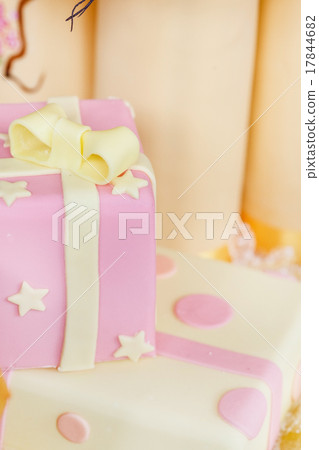 Birthday cake 17844682