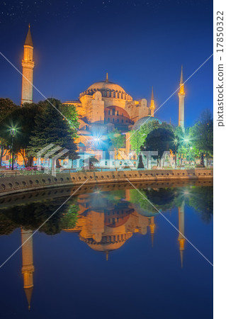 Hagia Sophia early at the night in Istanbul Hagia Sophia early at the night in Istanbul 17850322