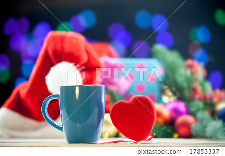Heart shape toy and cup Heart shape toy and cup 17853337
