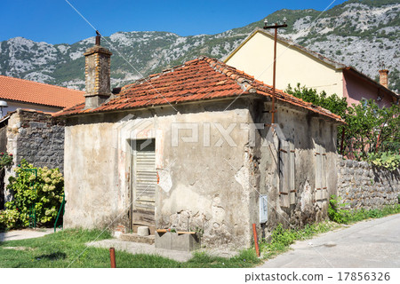 Old house in the old town of Risan, Montenegro Old house in the old town of Risan, Montenegro 17856326