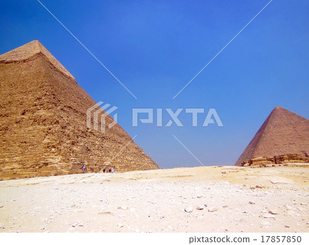  Pyramid 17857850