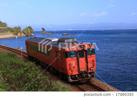 Hikimi line going autumn Hikimi line going autumn 17860385