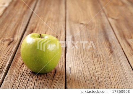 Green apple Green apple 17860908