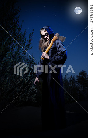 Woman with axe Woman with axe 17863661