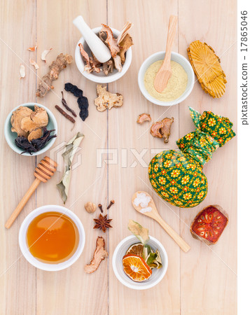 Natural Spa Ingredients . Natural Spa Ingredients . 17865046