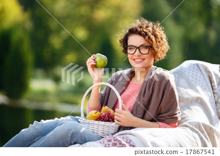 Nice girl holding fruits Nice girl holding fruits 17867541