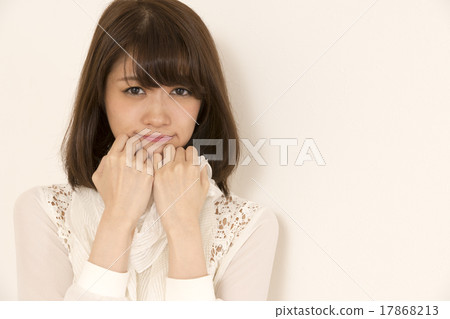 一個女人與一個攤位 17868213